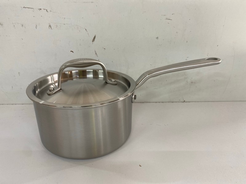 Lot 590  
            Nottingham SR2 - Delivery Only 

                
MADE IN KITCHEN SUPPLY STAINLESS STEEL SAUCEPAN