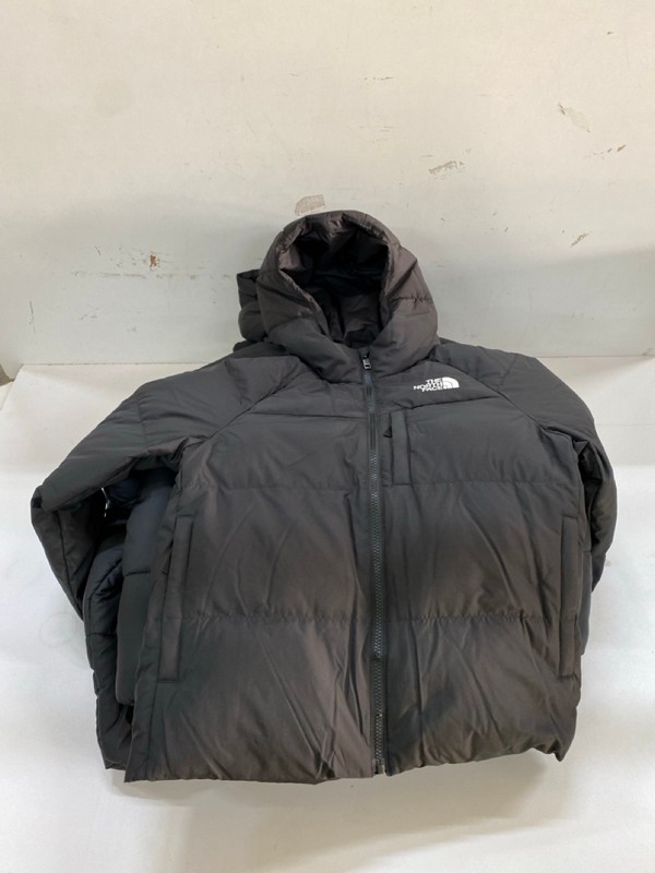 Lot 603  
            Nottingham SR2 - Delivery Only 

                
3 X CHILDRENS COATS INC NIKE & THE NORTH FACE