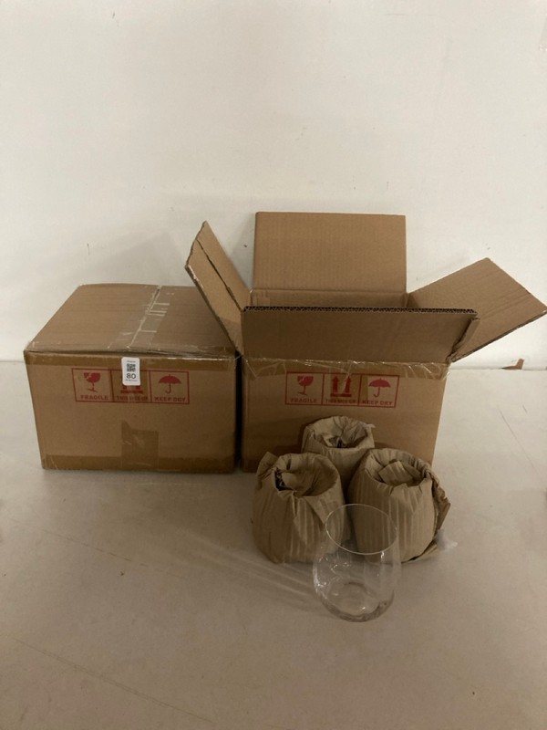 Lot 80  
            Nottingham SR2 - Delivery Only 

                
2 X SET OF 4 TUMBLER GLASSES