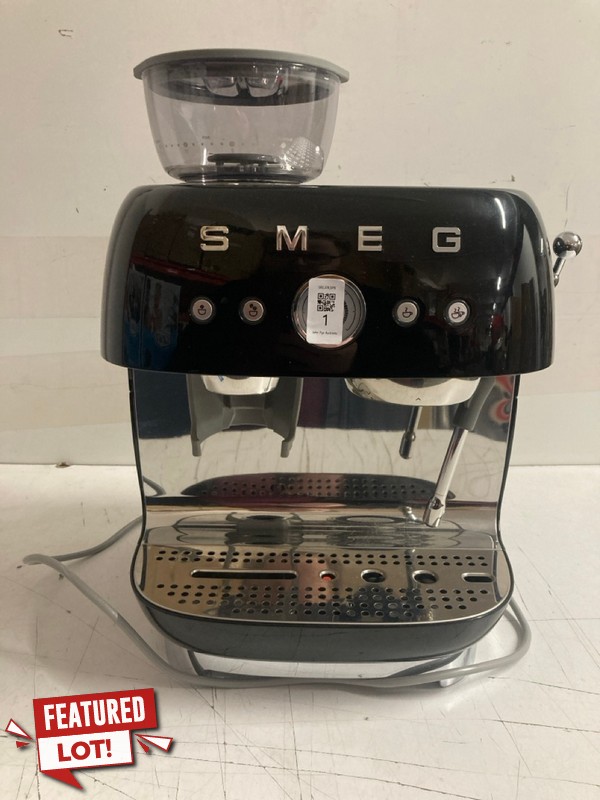 Lot 1  
            Nottingham SR3 - Delivery Only 

                
SMEG EGF03BLUK ESPRESSO COFFEE MACHINE WITH GRINDER 20 BAR PUMP 2.4L 1650W IN BLA...