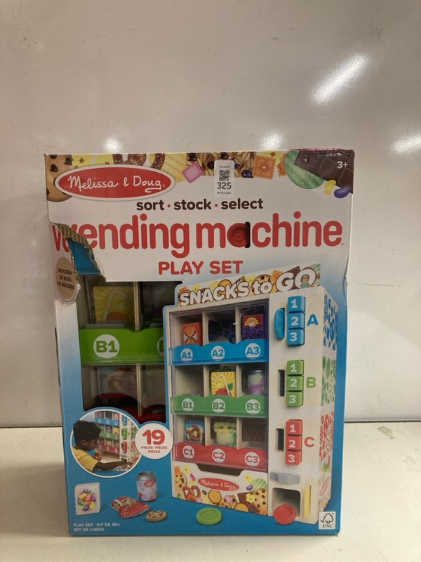Lot 325  
            Nottingham SR3 - Delivery Only 

                
MELISSA & DOUG VENDING MACHINE PLAY SET