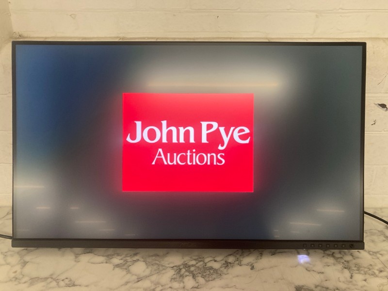 Lot 358  
            Nottingham SR3 - Delivery Only 

                
PRO ART DISPLAY 34.5'' MONITOR