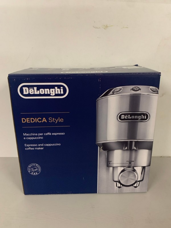 Lot 421  
            Nottingham SR3 - Delivery Only 

                
DE'LONGHI DEDICA STYLE COFFEE MACHINE