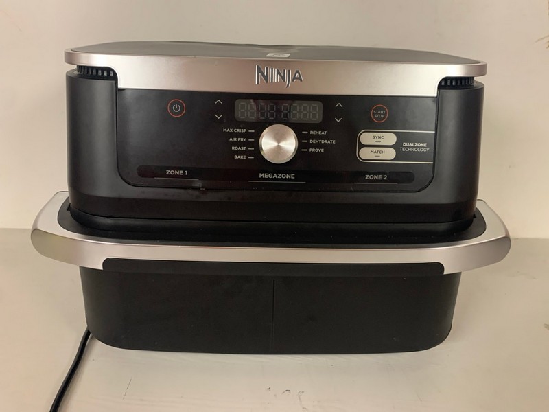 Lot 434  
            Nottingham SR3 - Delivery Only 

                
NINJA FOODI FLEX DRAWER DUAL AIR FRYER