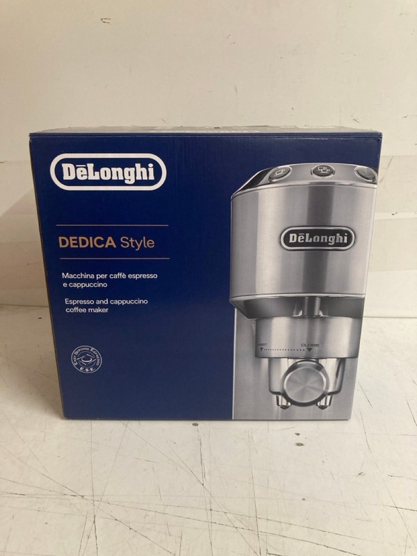 Lot 44  
            Nottingham SR3 - Delivery Only 

                
DE'LONGHI DEDICA STYLE COFFEE MACHINE