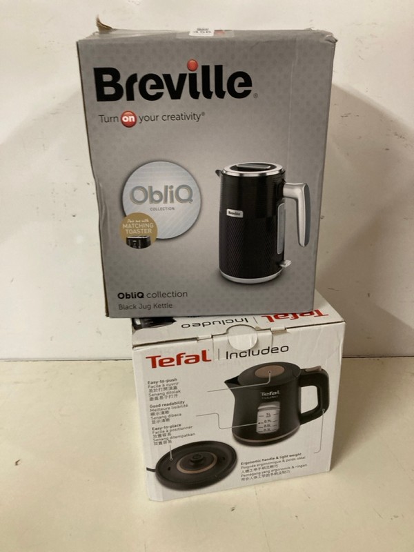Lot 456  
            Nottingham SR3 - Delivery Only 

                
2 X KETTLES TO INCLUDE BREVILLE OBLIQ JUG KETTLE