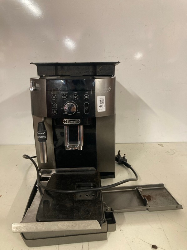 Lot 481  
            Nottingham SR3 - Delivery Only 

                
DE'LONGHI MAGNIFICA S BEAN TO CUP COFFEE MACHINE