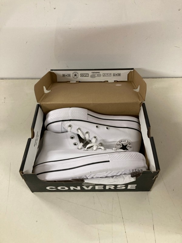 Lot 503  
            Nottingham SR3 - Delivery Only 

                
CONVERSE C.TAYLOR ALL STAR LIFT HI IN WHITE SIZE: 5