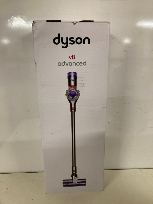 Lot 505  
            Nottingham SR3 - Delivery Only 

                
DYSON V8 ADVANCED CORDLESS VACUUM CLEANER