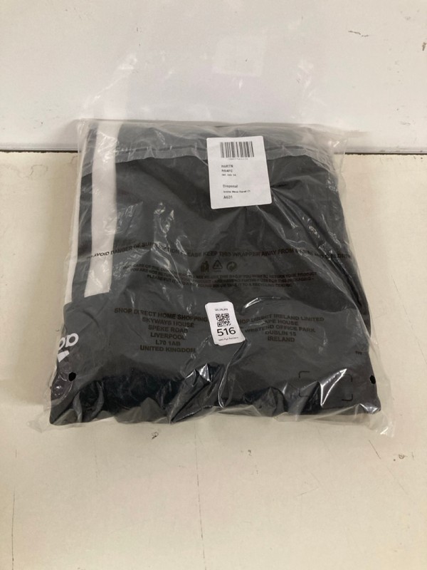 Lot 516  
            Nottingham SR3 - Delivery Only 

                
ADIDAS TRACKSUIT BOTTOMS SIZE: L