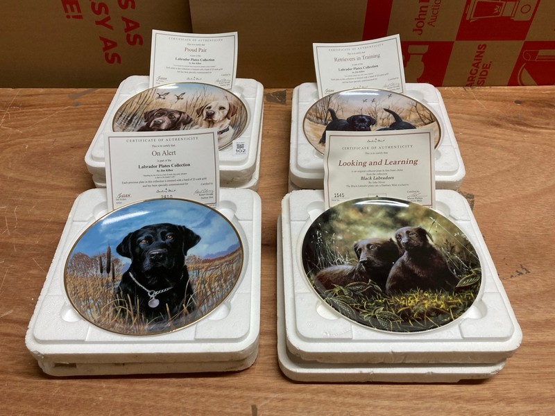 Lot 102  
            Nottingham SR4 - Collection Only 

                
4 X WEDGWOOD COLLECTABLE PLATES BY JIM KILLEN WITH 22-CARAT GOLD BAND (WITH CERTI...