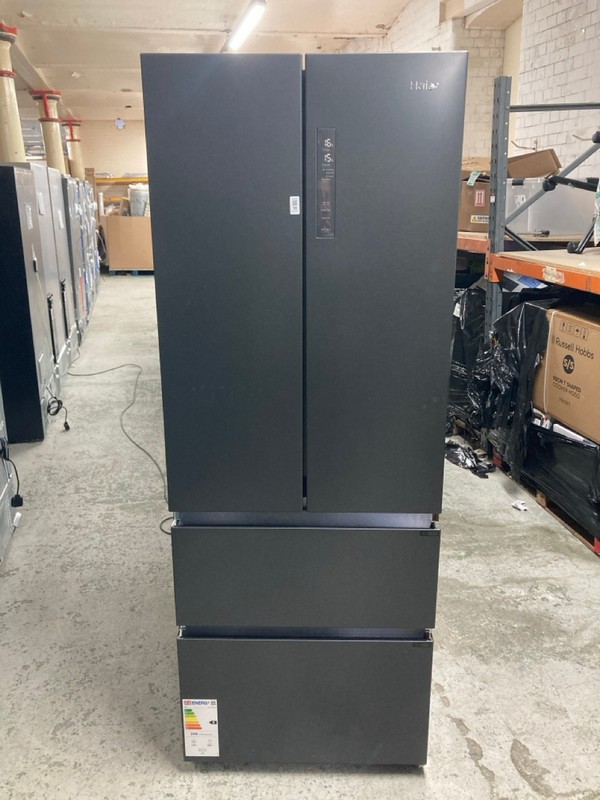 Lot 18  
            Nottingham SR4 - Delivery Or Collection 

                
HAIER AMERICAN STYLE FRIDGE FREEZER MODEL: HFR5719ENPB
