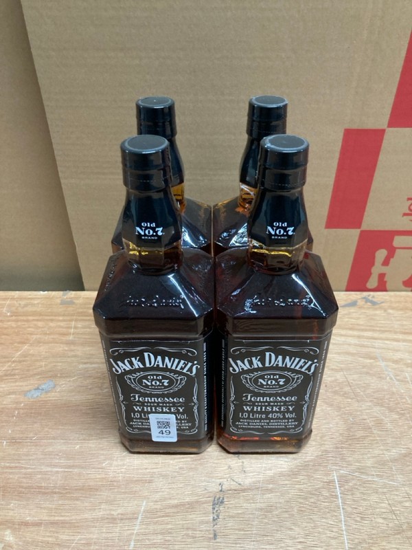 Lot 49  
            Nottingham SR4 - Collection Only 

                
4 X BOTTLES OF JACK DANIELS TENNESSEE SOUR MASH WHISKEY (C69) (18+ I.D MAYBE REQU...