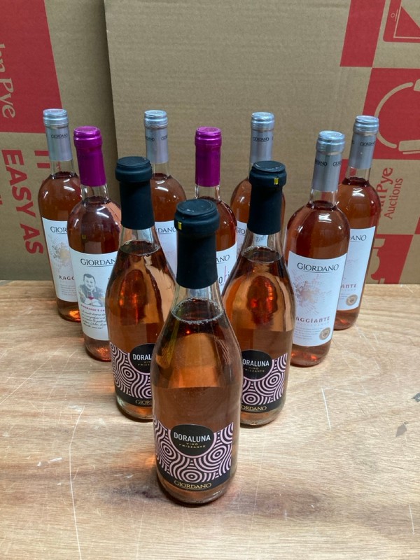 Lot 72  
            Nottingham SR4 - Collection Only 

                
QTY OF ALCOHOL TO INC DORALUNA VINO FRIZZANTE (18+ ONLY ID MAY BE REQUIRED COLLEC...
