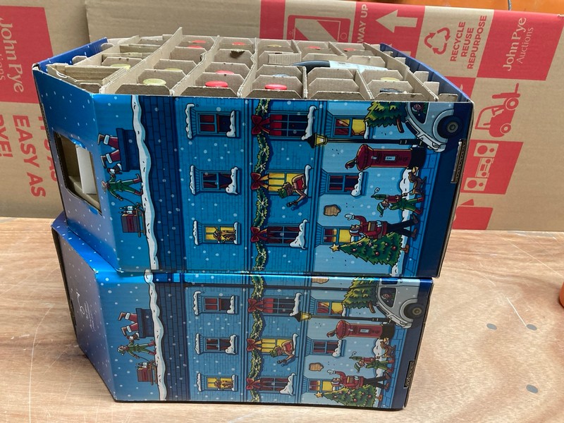 Lot 85  
            Nottingham SR4 - Collection Only 

                
2 X BOXES OF WINE CHRISTMAS ADVENT CALLENDER (18+ ONLY ID MAY BE REQUIRED COLLECT...