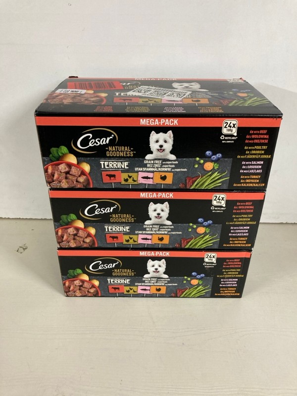 Lot 219  
            Nottingham SR5 - Delivery Only 

                
3 X CESAR MEGA-PACKS