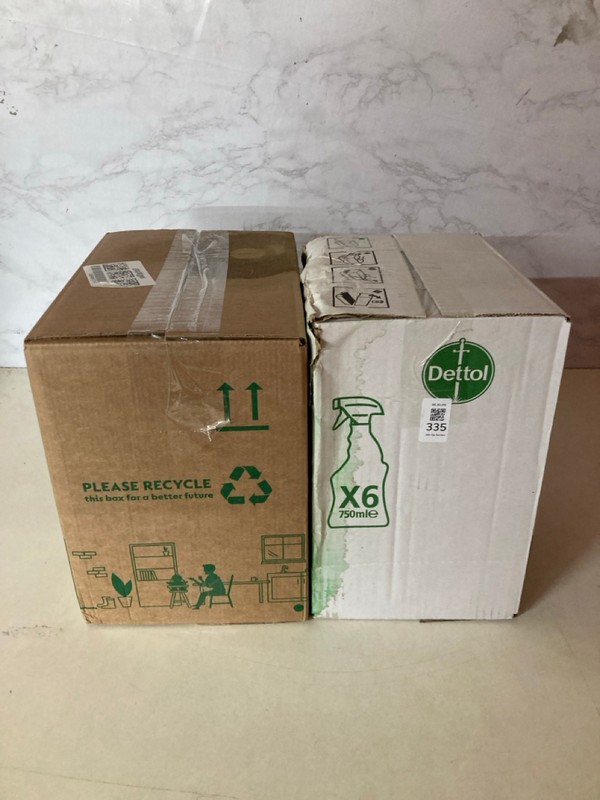 Lot 335  
            Nottingham SR5 - Delivery Only 

                
2 X BOXES OF DETOL SPRAYS