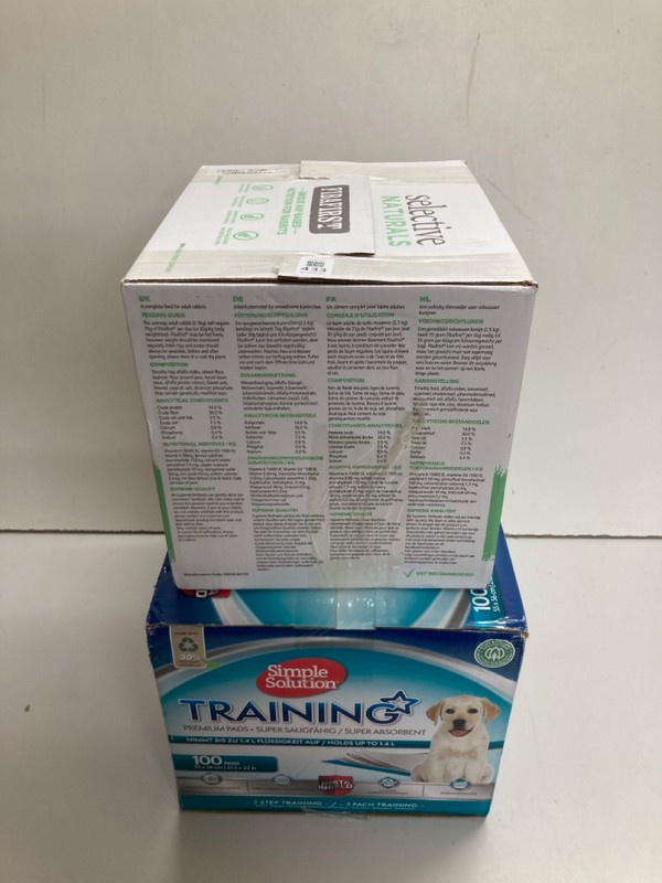 Lot 433  
            Nottingham SR5 - Delivery Only 

                
2 X ITEMS TO INC SLECTIVE NATURALS FIBAFIRST