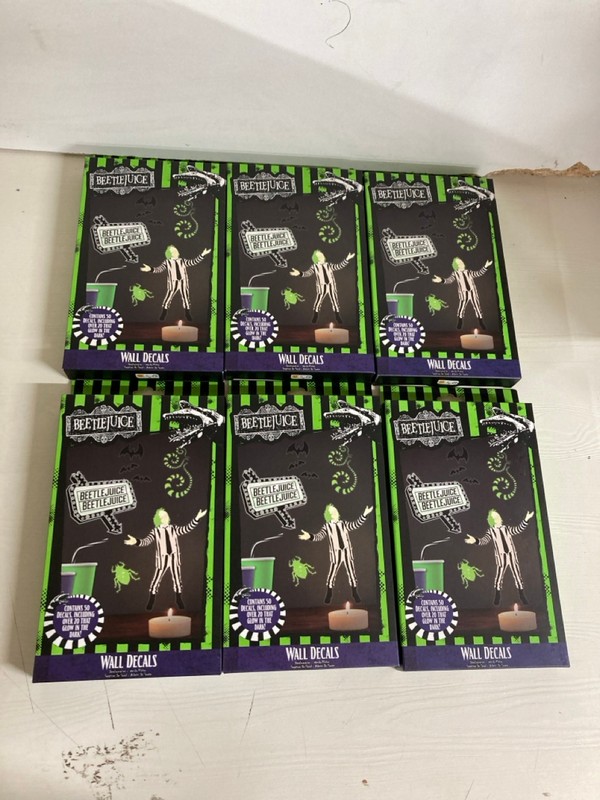 Lot 65  
            Nottingham SR5 - Delivery Only 

                
LARGE QTY OF BEETLE JUICE WALL DECALS