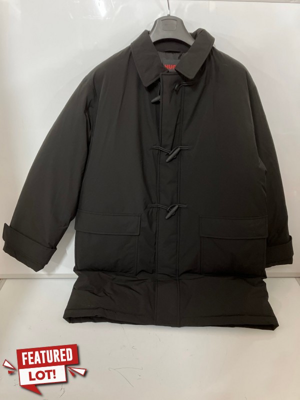 Lot 15  
            Nottingham SR6 - Delivery Only 

                
HUGO BOSS MEVER2541 REGULAR FIT HOODED QUILTED COAT IN BLACK SIZE: XXL ORIGINAL R...