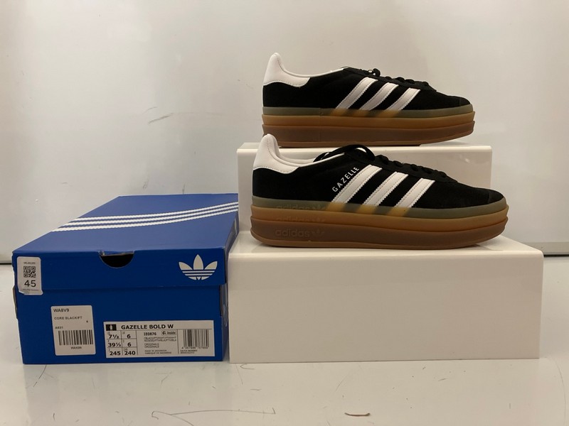 Lot 45  
            Nottingham SR6 - Delivery Only 

                
ADIDAS GAZELLE BOLD W TRAINERS SIZE: UK 6 ORIGINAL RRP: £94.99