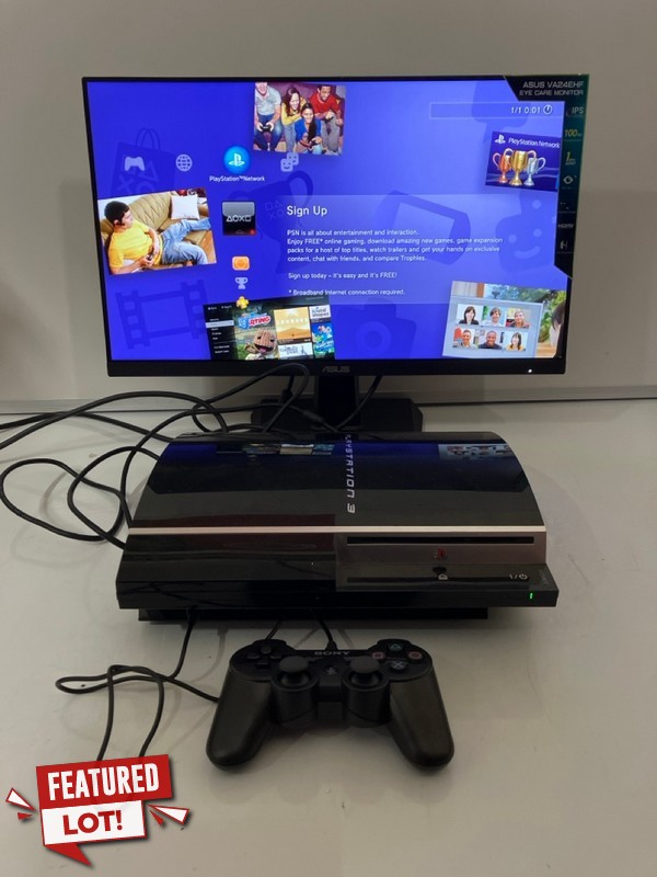 Lot 54  
            Nottingham SR6 - Delivery Only 

                
SONY PLAYSTATION 3 CONSOLE WITH REMOTE AND GAMES INC FIFA AND BLACK OPS (18+ ID M...