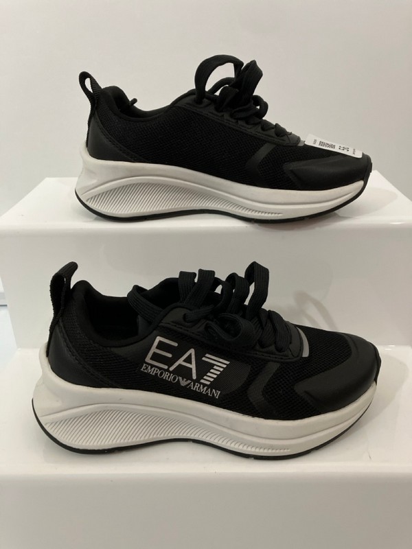 Lot 56  
            Nottingham SR6 - Delivery Only 

                
PAIR OF EMPORIO ARMANI EA7 TRAINERS (UK SIZE 10)