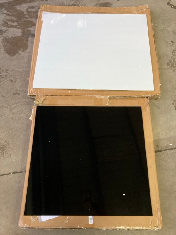 Lot 104  
            Nottingham SR2 - Collection Only 

                
2 X ITEMS INC 70CM GLASS BLACK SPLASHBACK (COLLECTION ONLY)