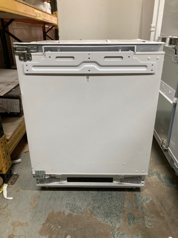 Lot 11  
            Nottingham SR2 - Delivery or Collection 

                
MATRIX INTEGRATED UNDERCOUNTER FREEZER MODEL NO: MFU801/3
