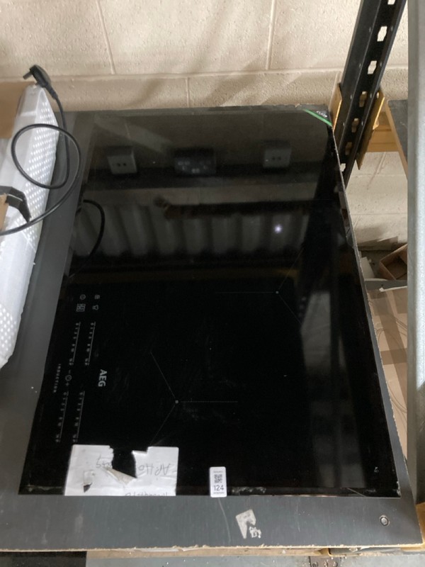 Lot 124  
            Nottingham SR2 - Delivery or Collection 

                
AEG INDUCTION HOB MODEL NO: IKE84471FB