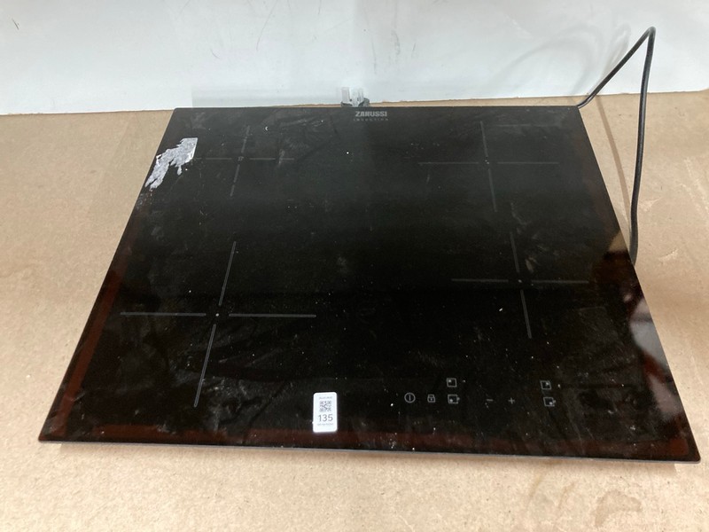 Lot 135  
            Nottingham SR2 - Delivery or Collection 

                
ZANUSSI INDUCTION HOB MODEL NO: ZTN646K