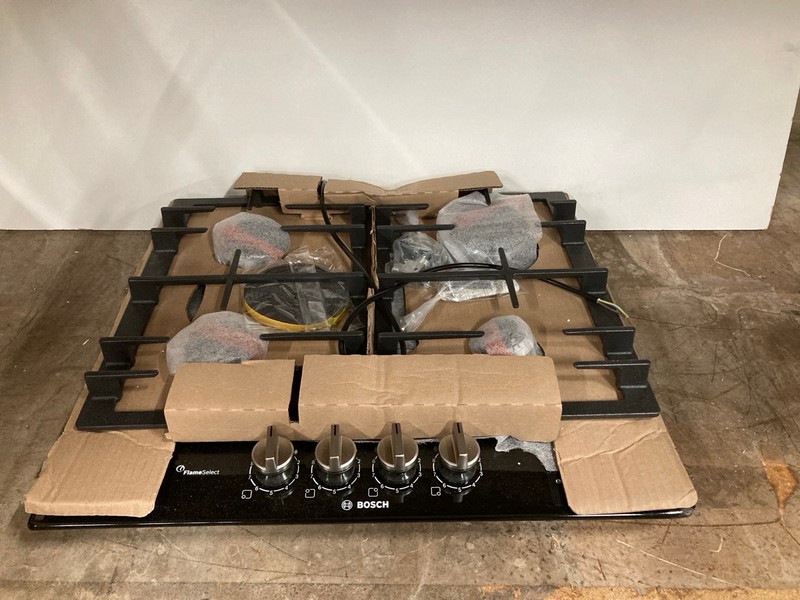 Lot 140  
            Nottingham SR2 - Delivery or Collection 

                
BOSCH GAS HOB MODEL NO: PCP6A6I90