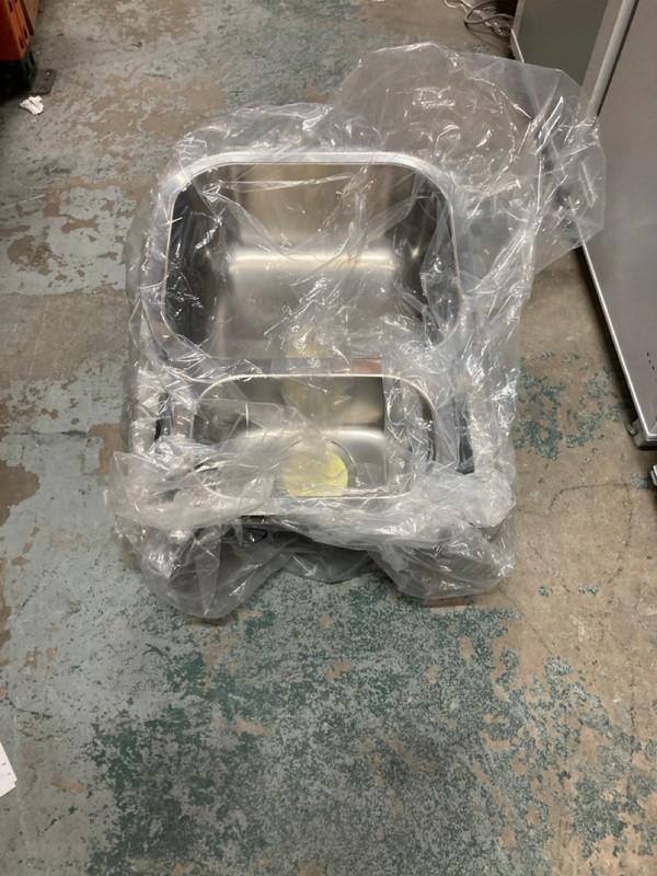 Lot 166  
            Nottingham SR2 - Collection Only 

                
2 X STAINLESS STEEL SINKS  (COLLECTION ONLY)