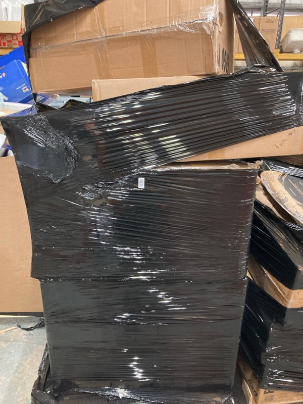 Lot 183  
            Nottingham SR2 - Collection Only 

                
PALLET OF ITEMS INC ADX ERGO Y GAMING CHAIR (COLLECTION ONLY)