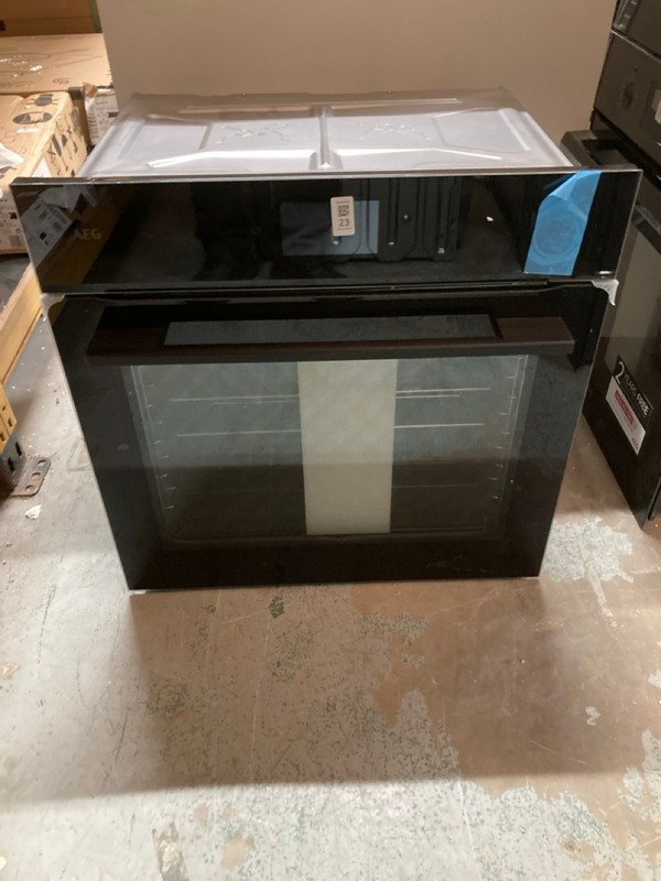 Lot 23  
            Nottingham SR2 - Delivery or Collection 

                
AEG MEAL ASSIST BUILT IN ELECTRIC SINGLE OVEN WITH PYROLYTIC CLEANING MODEL NO: T...