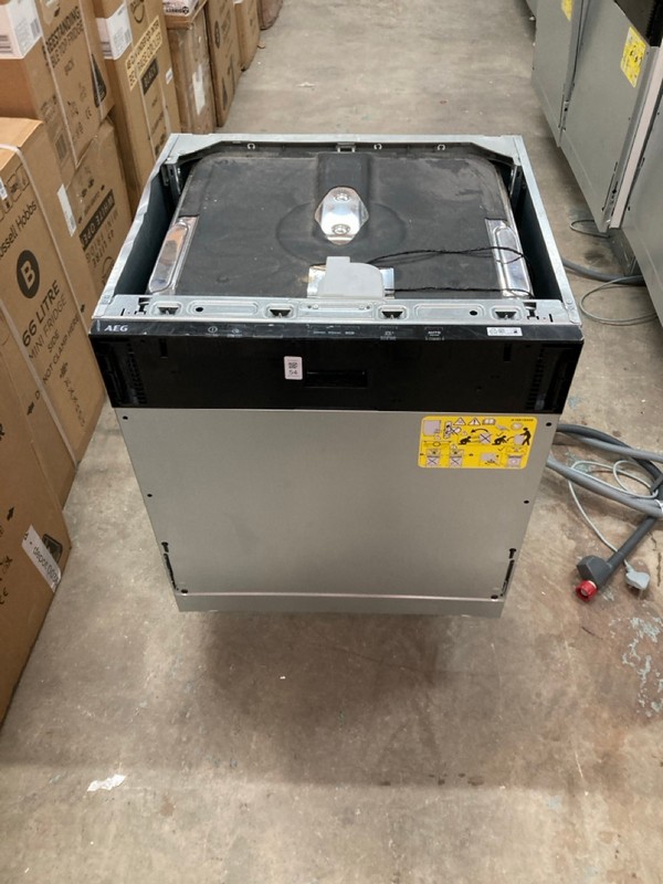 Lot 54  
            Nottingham SR2 - Delivery or Collection 

                
AEG INTEGRATED DISHWASHER MODEL NO: FSB42607Z