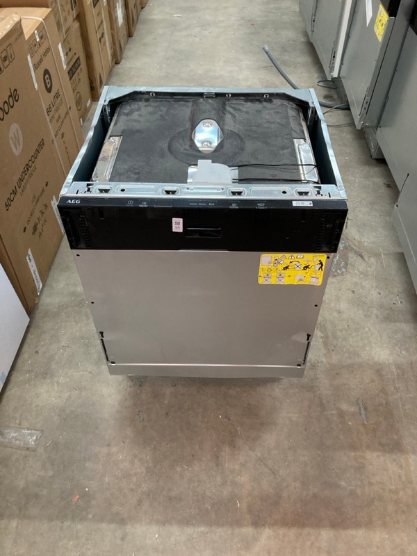 Lot 55  
            Nottingham SR2 - Delivery or Collection 

                
AEG INTEGRATED DISHWASHER MODEL NO: FSB42607Z