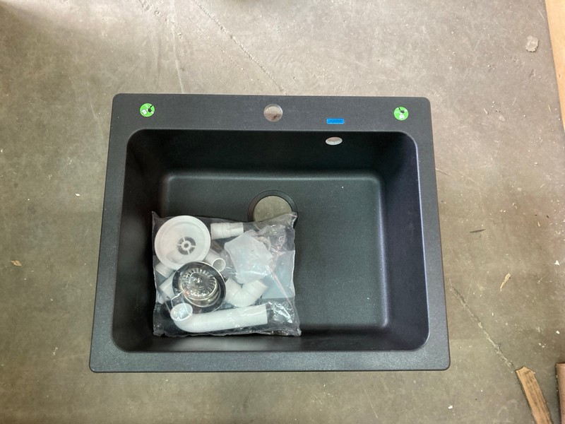 Lot 61  
            Nottingham SR2 - Collection Only 

                
BLANCO GILI LARGE 1 BOWL COMPOSITE SINK 500X615 (COLLECTION ONLY)