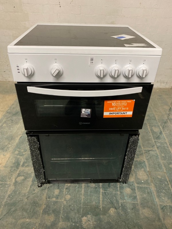 Lot 24  
            Nottingham SR3 - Delivery or Collection 

                
INDESIT FREESTANDING COOKER MODEL NO: IDE6VMV