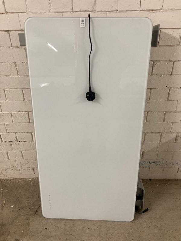 Lot 68  
            Nottingham SR3 - Collection Only 

                
ADJUSTABLE HEIGHT DESK (COLLECTION ONLY)