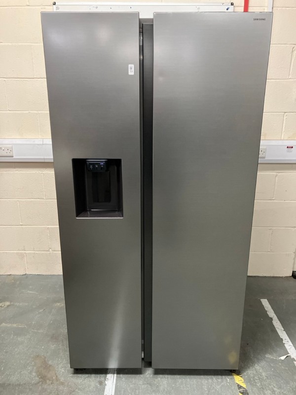 Lot 119  
            Nottingham SR6 - Delivery Or Collection 

                
SAMSUNG SERIES 6 SPACEMAX AMERICAN FRIDGE FREEZER MODEL: RS70F65KET ORIGINAL RRP:...