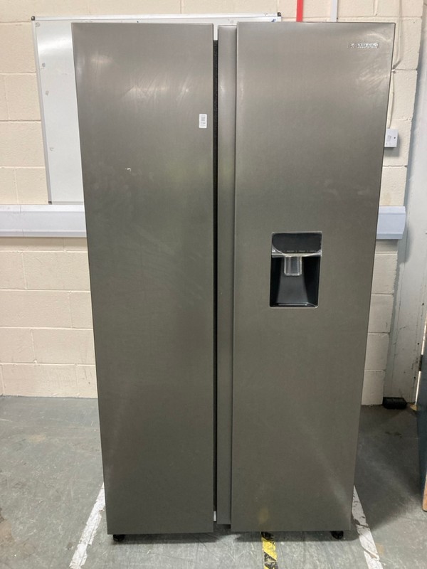 Lot 134  
            Nottingham SR6 - Delivery Or Collection 

                
KENWOOD AMERICAN STYLE FRIDGE FREEZER MODEL: KSBSDXD25 ORIGINAL RRP: £769.00