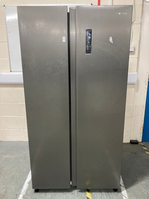 Lot 135  
            Nottingham SR6 - Delivery Or Collection 

                
KENWOOD AMERICAN STYLE FRIDGE FREEZER MODEL: KSBSXD25 ORIGINAL RRP: £599.00