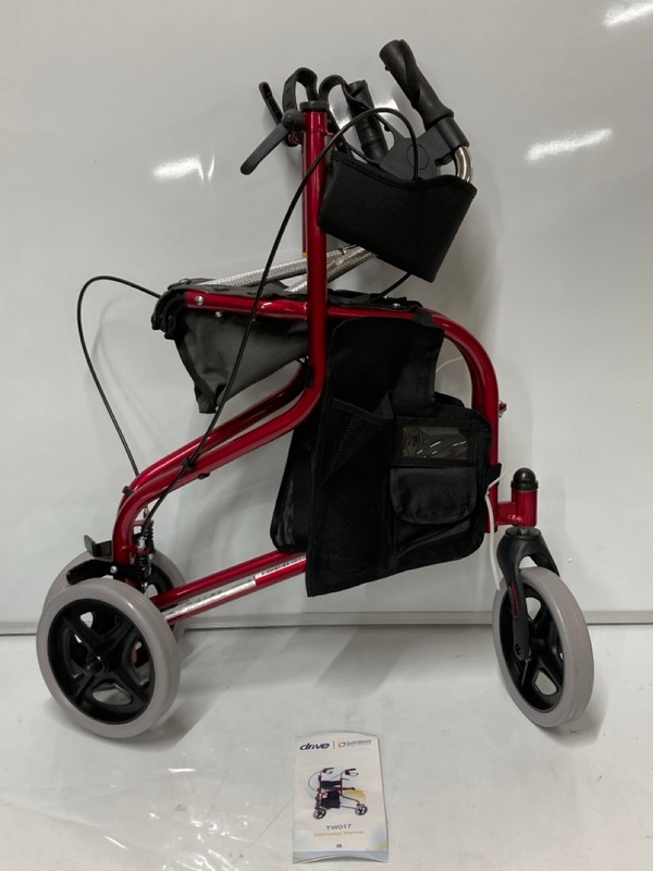 Lot 14  
            Nottingham SR6 - Delivery Or Collection 

                
DRIVE DEVILBISS TRI-WALKER WITH SEAT MODEL: TW017 ORIGINAL RRP: £119.99