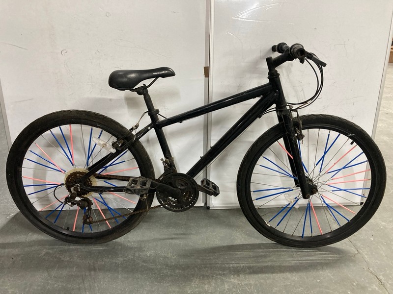 Lot 152  
            Nottingham SR6 - Collection Only 

                
APOLLO BLACK FRAME PEDAL BICYCLE (MPSS02391606) (COLLECTION ONLY)