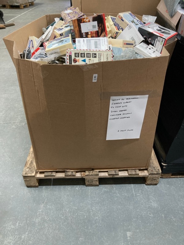 Lot 188  
            Nottingham SR6 - Delivery Or Collection 

                
PALLET OF ITEMS TO INC GAMING ITEMS, TV MOUNTS, POWER ADAPTERS, CHARGING CABLES A...
