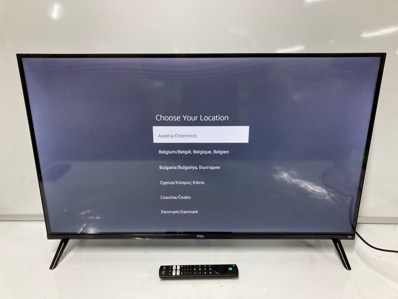 Lot 23  
            Nottingham SR6 - Delivery Or Collection 

                
TCL 32" TV MODEL: 32SF540K (WITH REMOTE, STAND) (SCRATCHED SCREEN) ORIGINAL RRP: ...