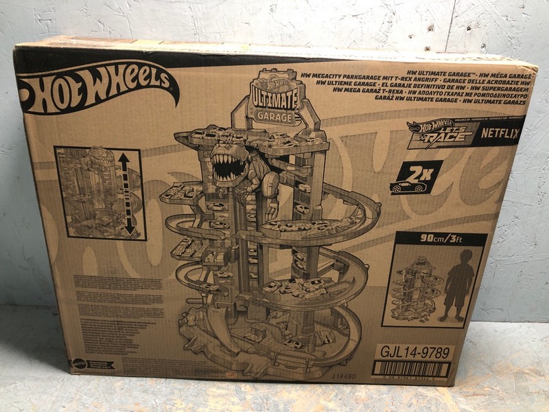 Lot 55  
            Nottingham SR6 - Delivery Or Collection 

                
HOT WHEELS ULTIMATE GARAGE