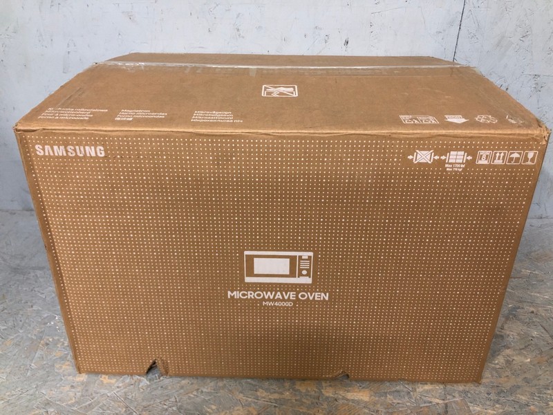 Lot 78  
            Nottingham SR6 - Delivery Or Collection 

                
SAMSUNG MICROWAVE OVEN MODEL: MW4000D ORIGINAL RRP: £159.00