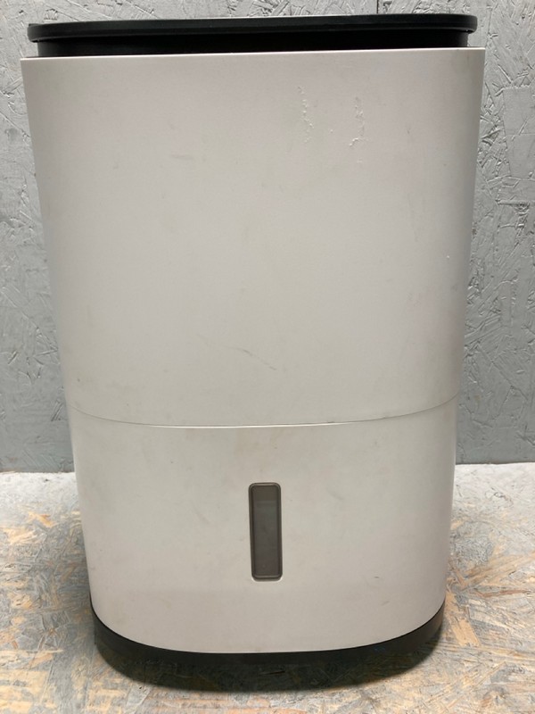 Lot 7  
            Nottingham SR6 - Delivery Or Collection 

                
MEACODRY ARETE ONE 12L DEHUMIDIFIER AND AIR PURIFIER ORIGINAL RRP: £179.99
